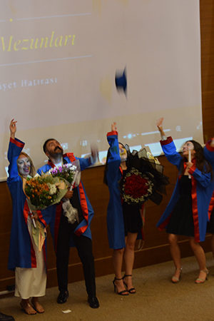 Mezuniyet Fotoğrafı